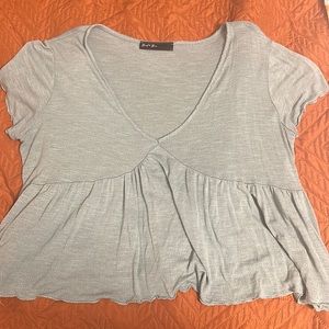 Brit and bri v neck cropped peplum shirt women’s large